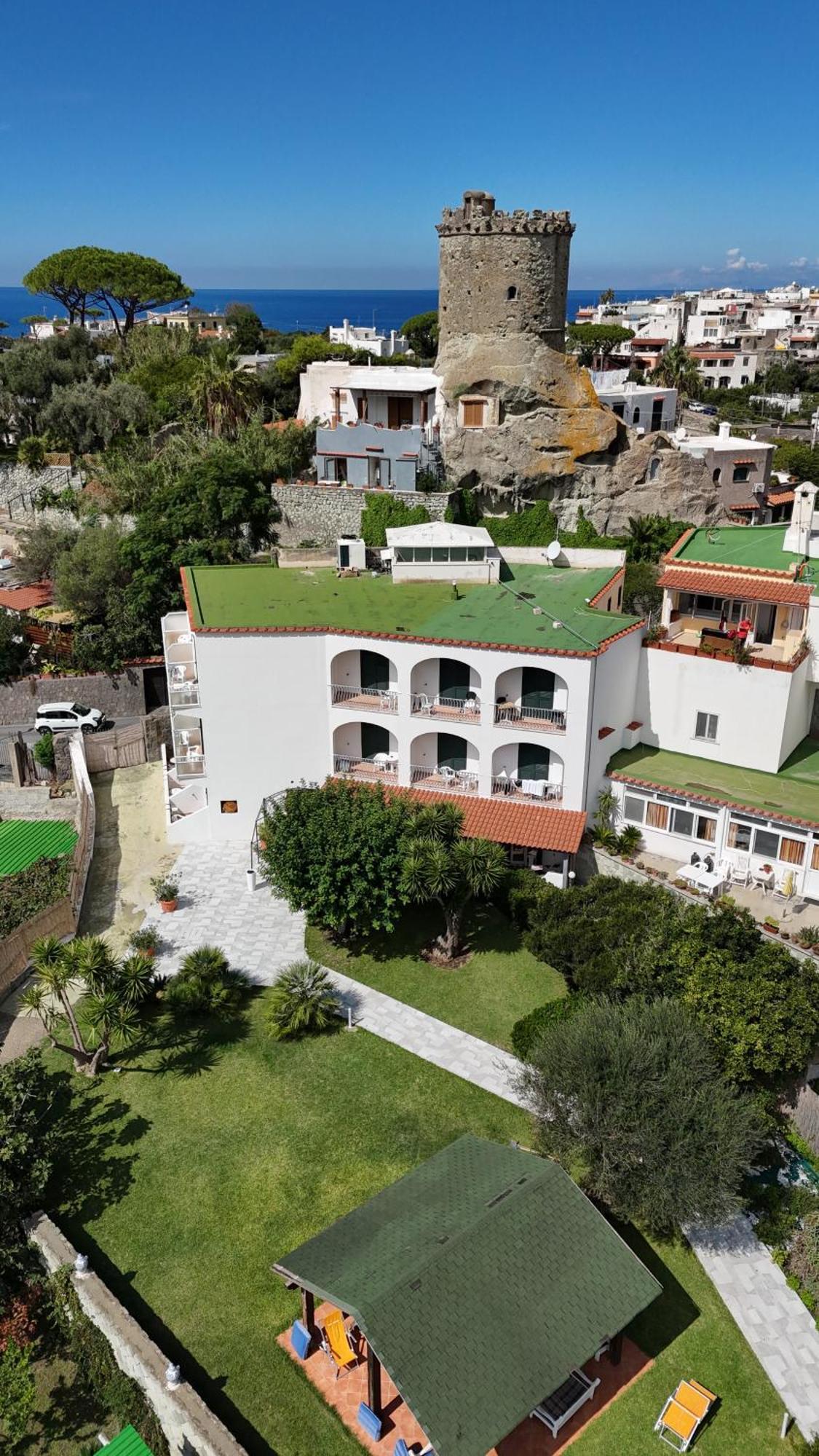 Victoria Park Resort Ísquia Exterior foto